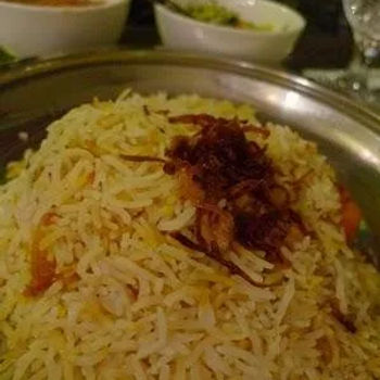 Al Diafah rice with 1/4 BBQ chicken