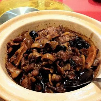 Claypot Pork Belly With Salted Fish