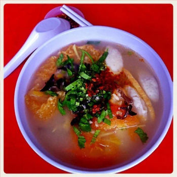 Mdm Khoo Fish Soup Noodle