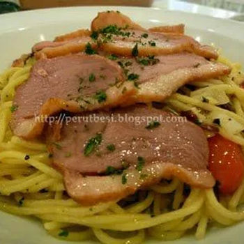Spaghetti Smoked Duck