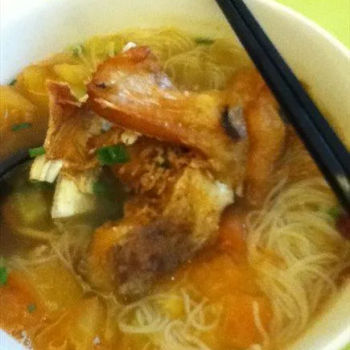 Deep Fried Fish Head Noodle