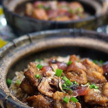 Claypot Chicken Rice