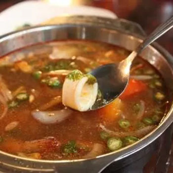 海鲜冬炎汤 (Tom Yam Seafood Soup)
