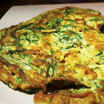 Omelette with vegetables