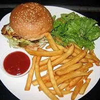 Chicken Burger. RM6.50