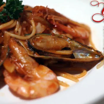 Salmon Spaghetti ((RM23.90)