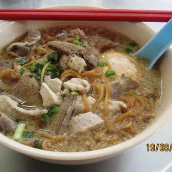 Pork Yee Mee