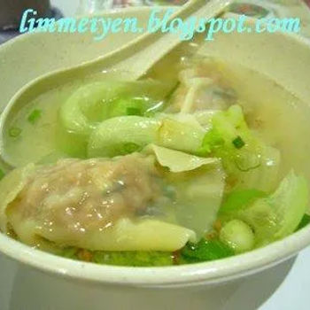 Prawn Dumpling Soup