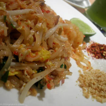 Seafood Phad Thai