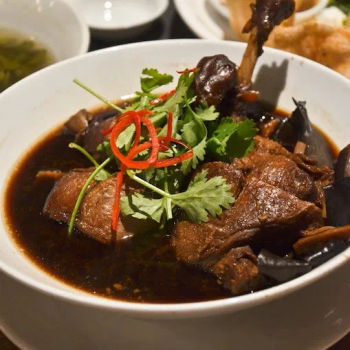 Braised Ginger Duck with Rice