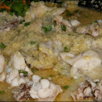 Steamed frog with minced ginger and garlic