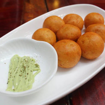 Sweet Potato Balls with Green Tea Mayonnaise
