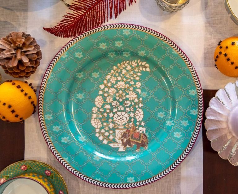 A Coulourful Christmas - Good Earth - Serai Charger Plate - The Past Perfect Collection - Singapore