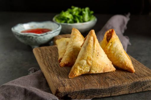 Picture of Veg Samosas (2 pcs)