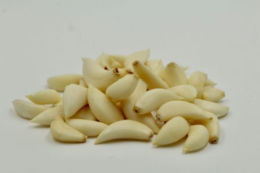 Picture of Peeled Garlic