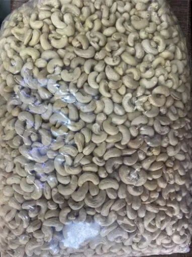 Picture of Laxmi Cashew Whole 4lb
