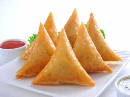 Picture of PUTUL VEG SAMOSA 10 PIC