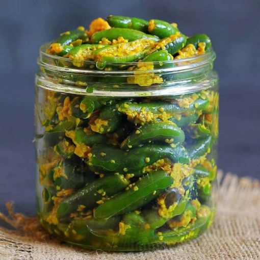 Picture of DEEP GREEN CHILLI PICKLE 283 G