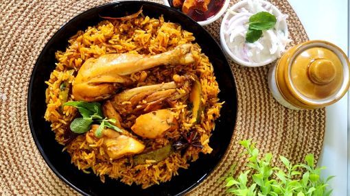 Picture of Avakai Chicken Dum Biryani Family Pack