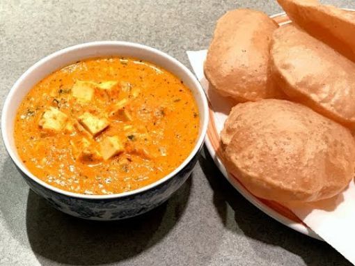 Picture of Poori with Kadai Paneer 