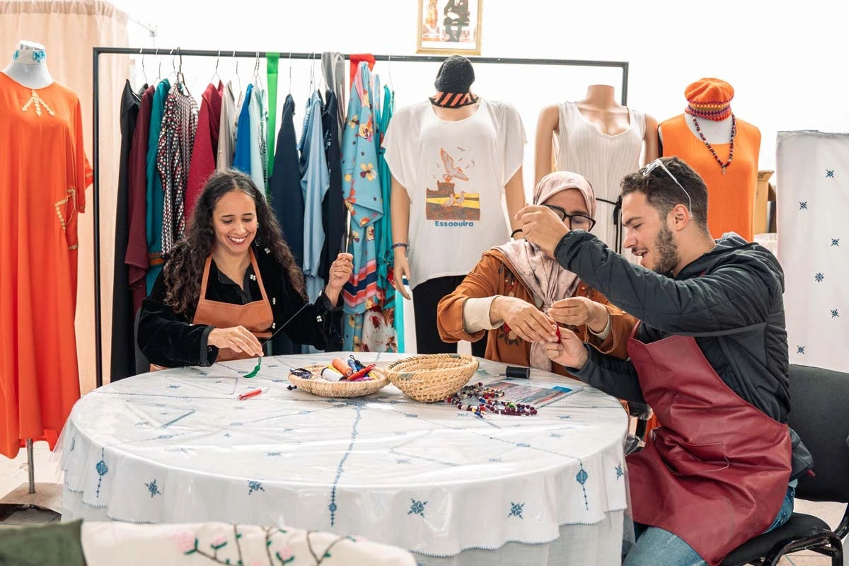 Create Your Own Moroccan Decorative Button Necklace 6