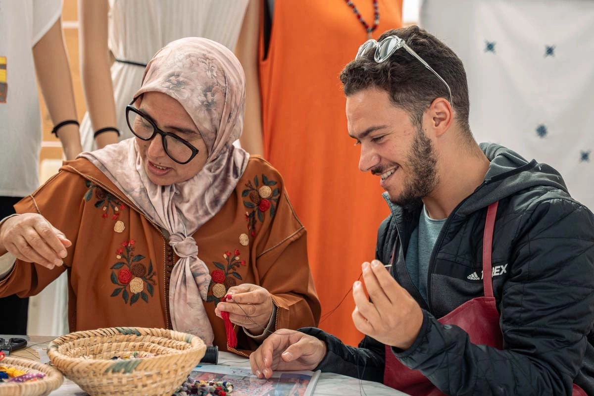 Create Your Own Moroccan Decorative Button Necklace 7