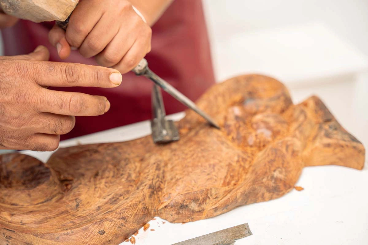 Thuya Wood Box Workshop: Create Your Own Handcrafted Box 12