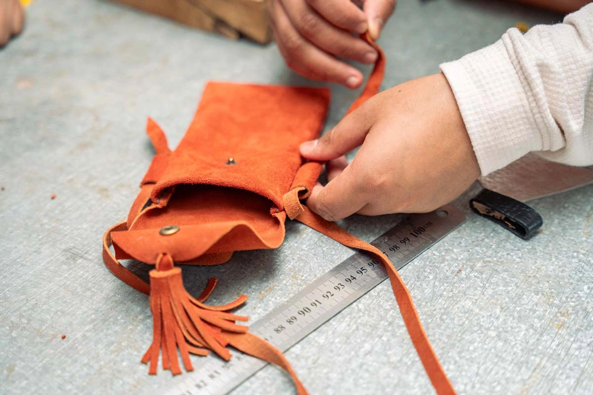 Leathercraft Workshop: Create Your Own Moroccan Leather Phone Case 14