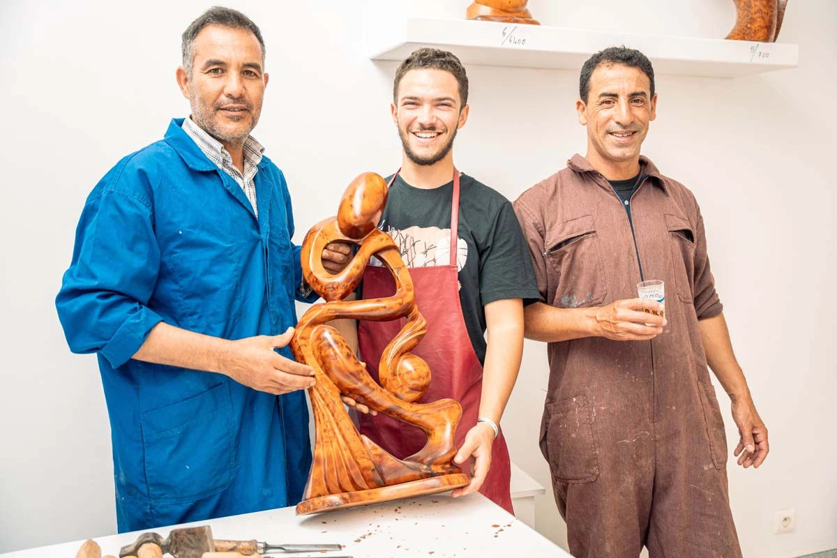 Thuya Wood Box Workshop: Create Your Own Handcrafted Box 14