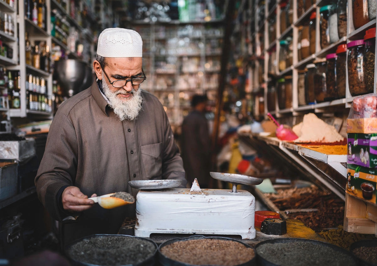Souk Shopping Experience