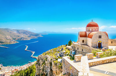 Ireland, Tuscany, Costa del Sol, or Greek Islands
