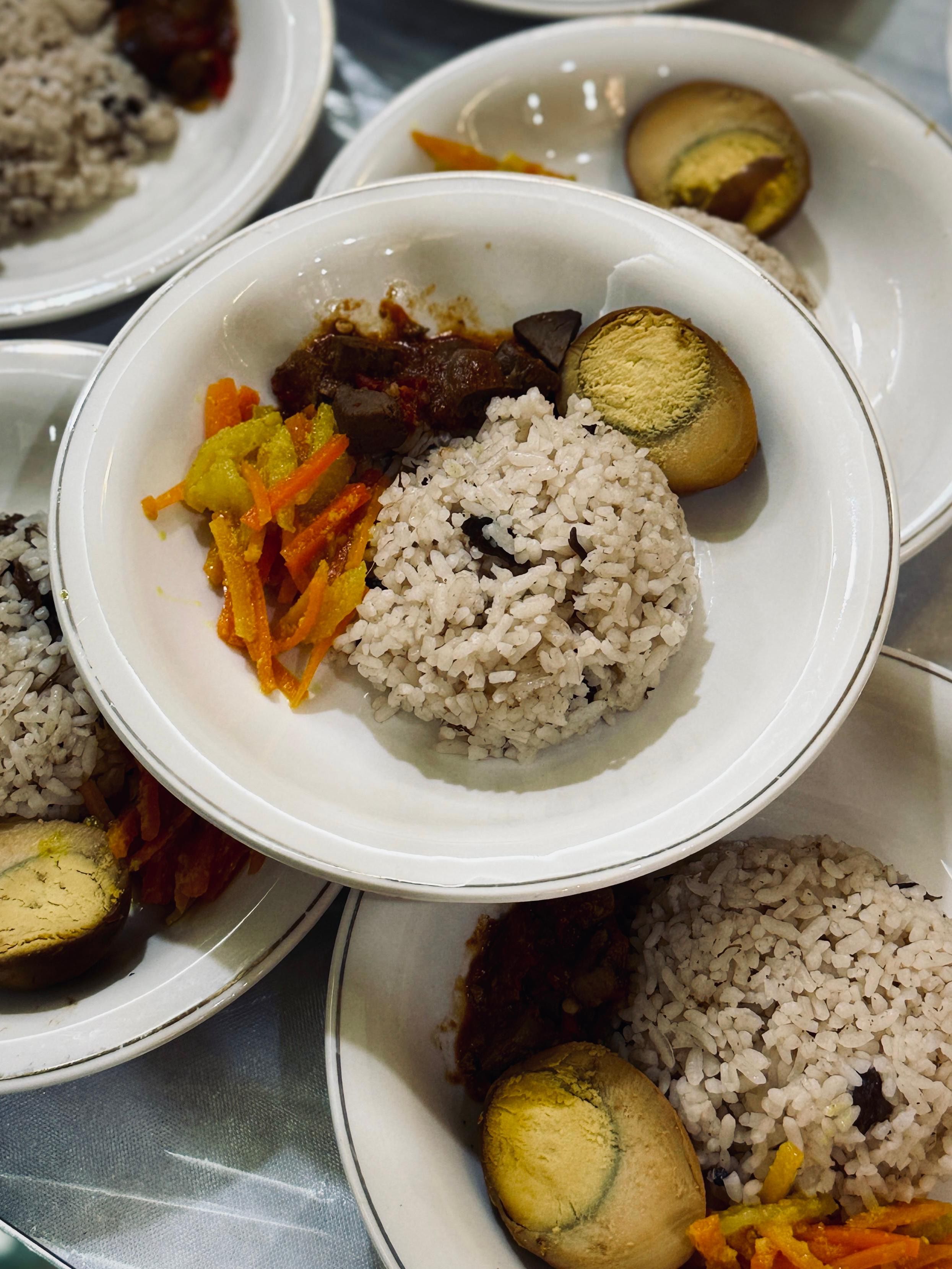 Nasi Lezat Penuh Cinta, Siap Memanjakan Lidah Anda