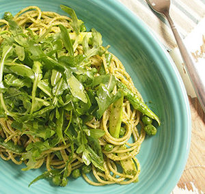 オーガニックケールのべジグリーン・スパゲッティ