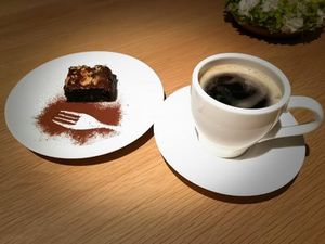 お豆腐とクルミのブラウニー