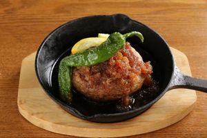 大豆ミートともち麦のハンバーグ