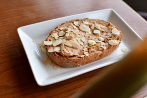 【BREAKFAST】ピーナッツバタートースト