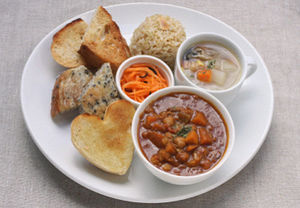 ひよこ豆のカレープレート(ヴィーガン）