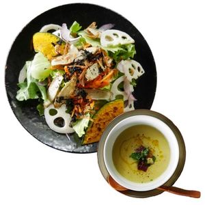 季節野菜のポタージュスープとサラダset
