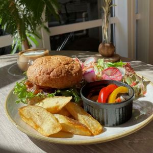 "yacore"バーガー