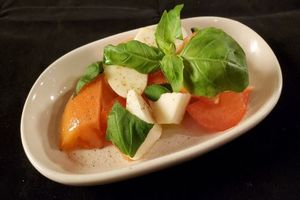 豆乳チーズのカプレーゼ VG