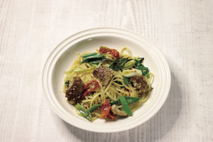 ヴィーガンソーセージと九条葱のスパゲッティ