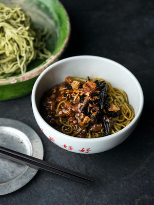 拌麺 (バンメン)