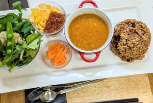 グルテンフリー　レンズ豆のカレープレート