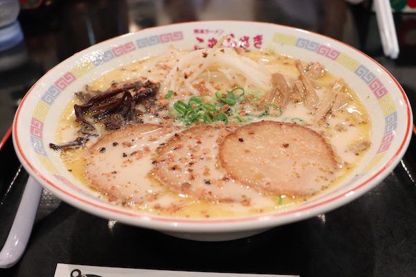 Try all the popular veggie-vegan ramen at the “Shinyokohama Ramen Museum”!