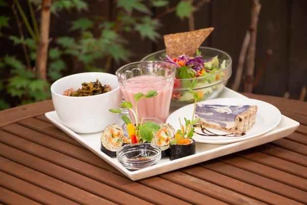 デトックスローフードプレート