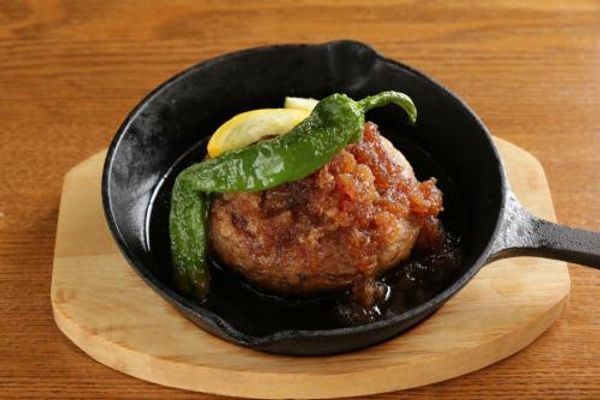 大豆ミートともち麦のハンバーグ