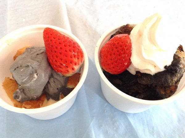 竹炭とアーモンドミルクのカップインフレンチトースト