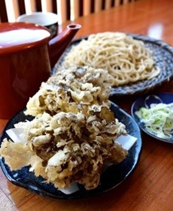 Sukuyoka maitake mushroom tempura mori soba