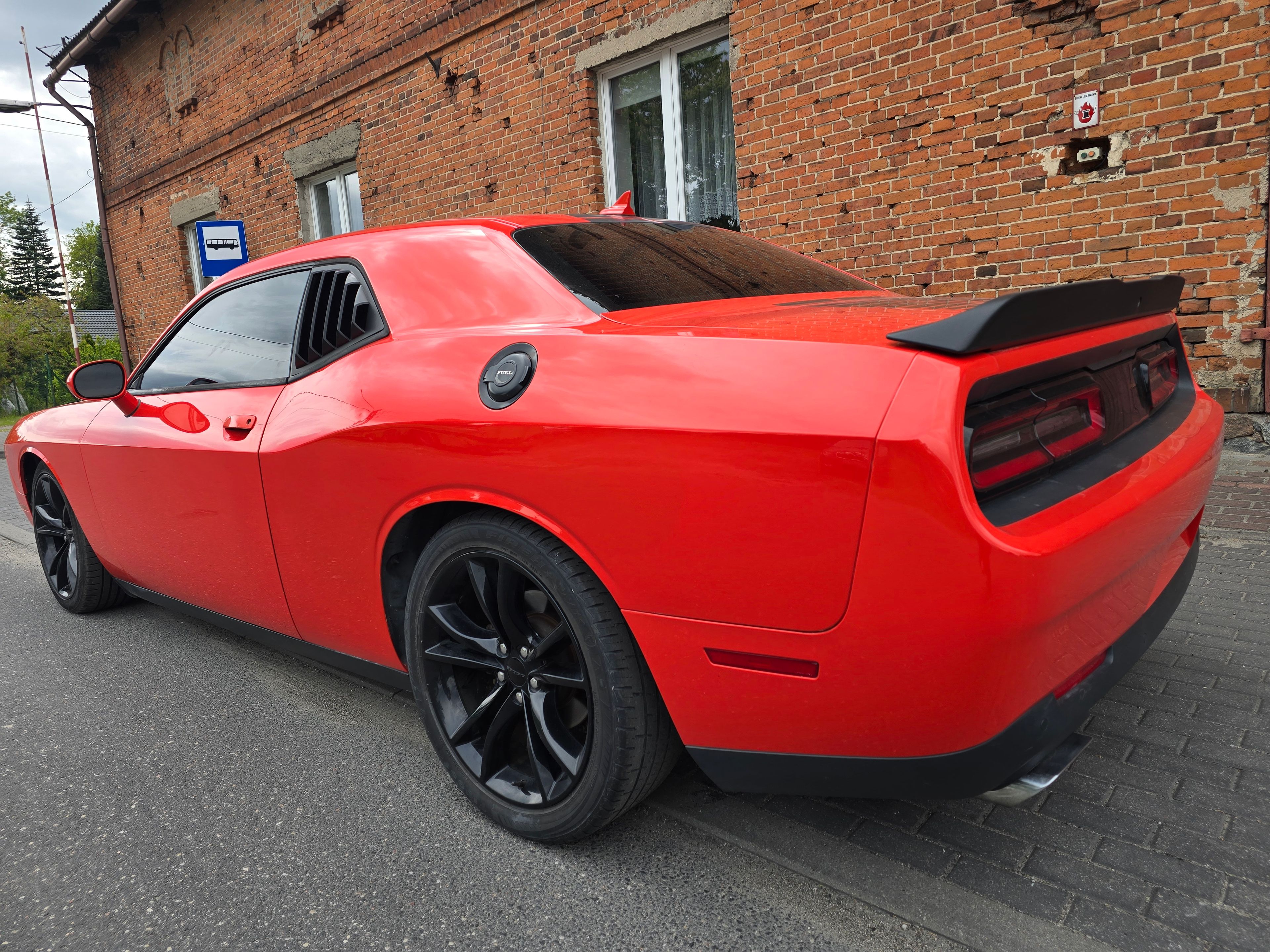 Dodge Challenger Red Stripe Coupe 2021 - zdjęcie 8