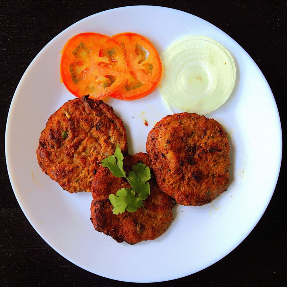 Lahori Chicken Kebab (3 pcs) حلال